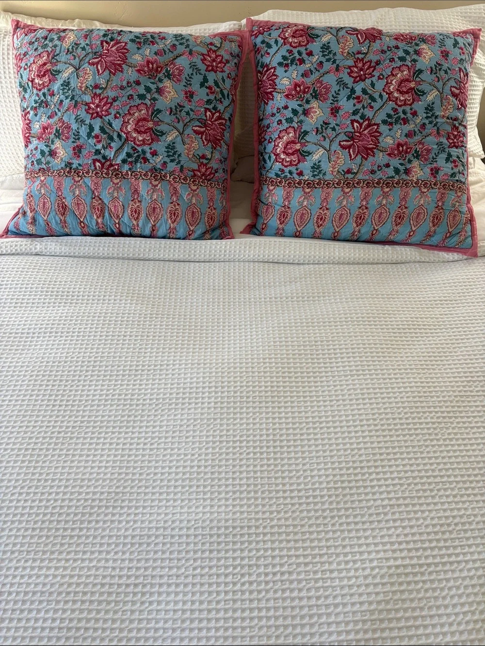 Pottery Barn Shannon Reversible Quilted Floral Pillow Shams Blue Pink Euro 26x26